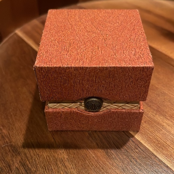 Talia Collins 2 Pearl Ring in Green & Eggplant with three shooting stars ! 6.5 - Picture 8 of 11